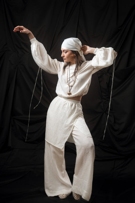 Pantaloni largi de in