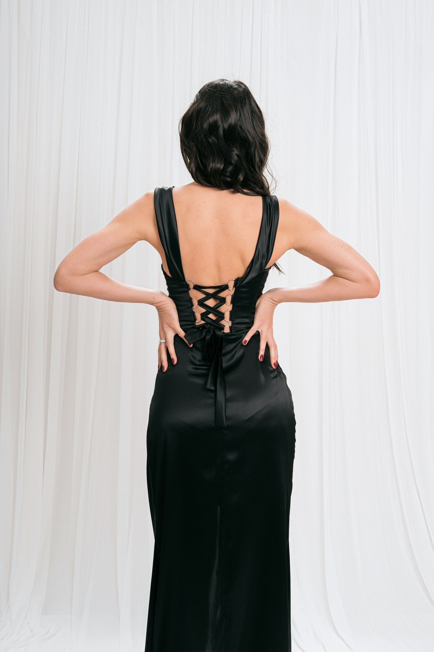 Rochie din mătase cu corset
